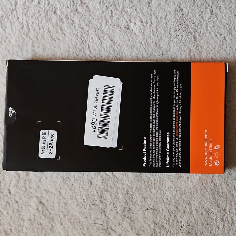 Galaxy S10e Screen Protector - Picture 3 of 3